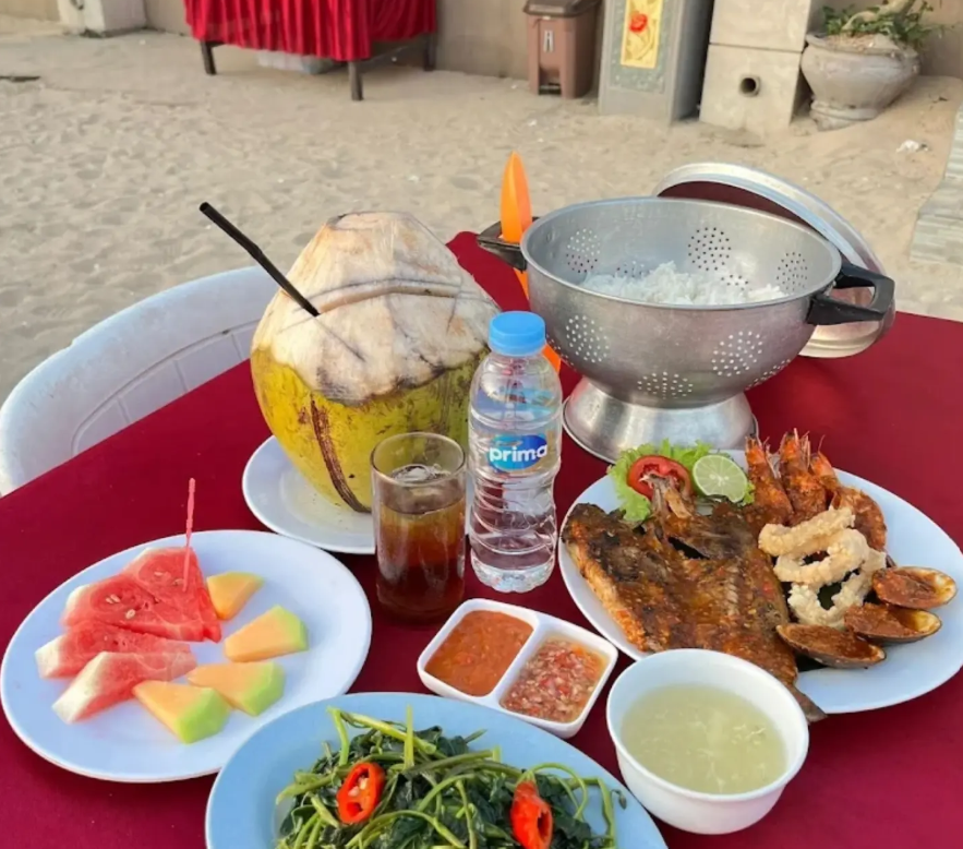 Jimbaran Seafood Beach